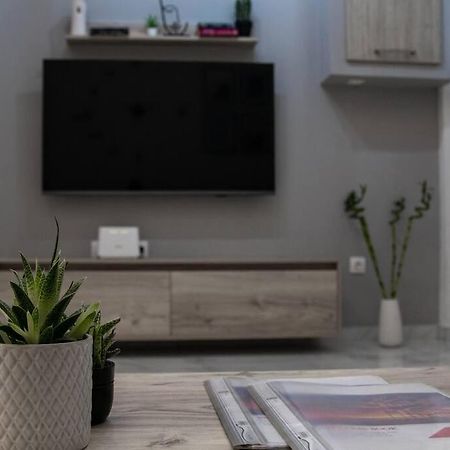 * Ck Modern Loft Near Seaside * Apartment Солун Екстериор снимка