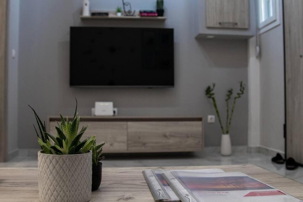 * Ck Modern Loft Near Seaside * Apartment Солун Екстериор снимка
