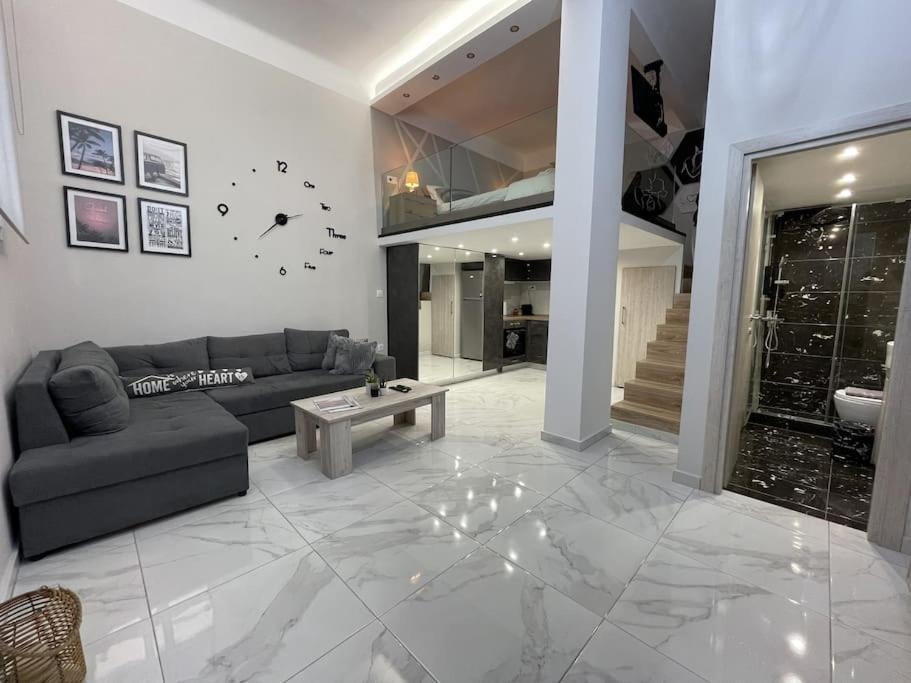 * Ck Modern Loft Near Seaside * Apartment Солун Екстериор снимка